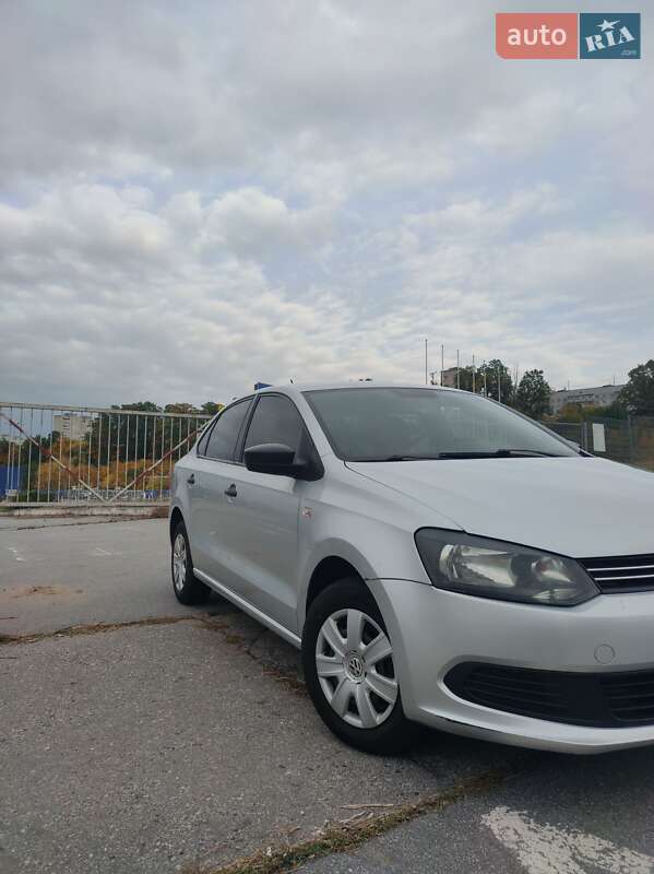 Volkswagen Polo 2013