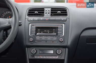 Седан Volkswagen Polo 2017 в 
