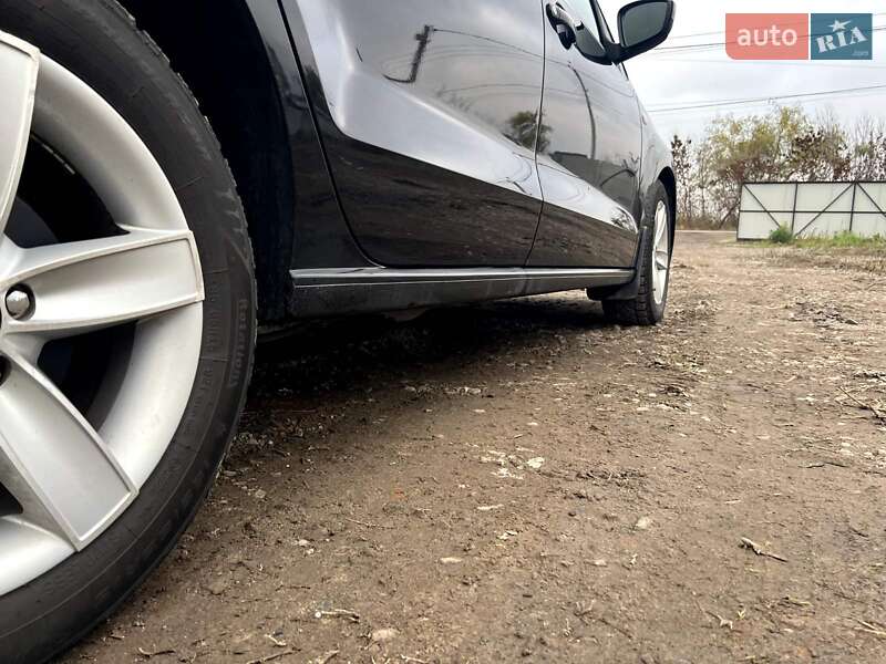 Седан Volkswagen Polo 2013 в Ставищі