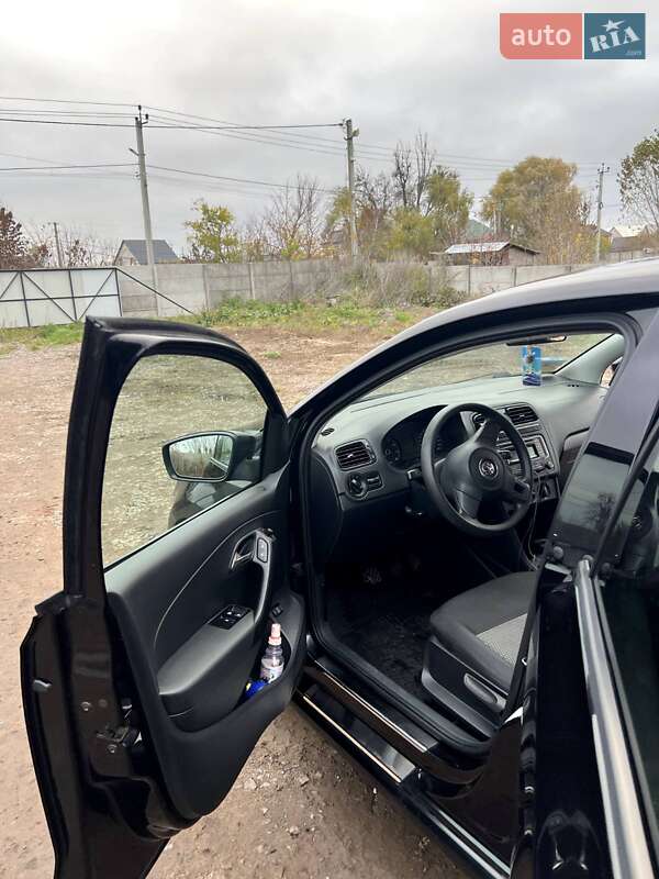 Седан Volkswagen Polo 2013 в Ставищі