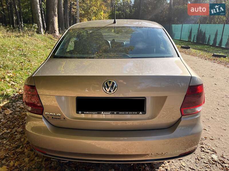 Седан Volkswagen Polo 2018 в Львові