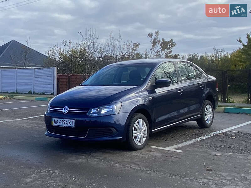 Седан Volkswagen Polo 2013 в Киеве фото Седан Volkswagen Polo 2013 в Киеве