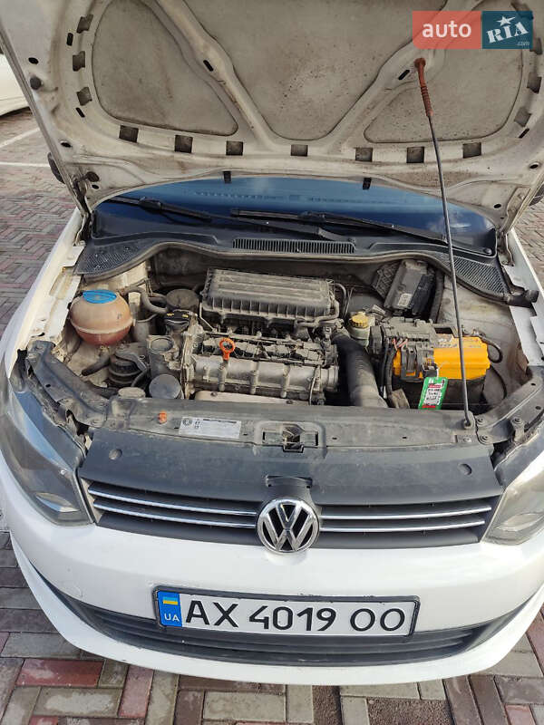 Седан Volkswagen Polo 2012 в Харькове фото 7 Седан Volkswagen Polo 2012 в Харькове