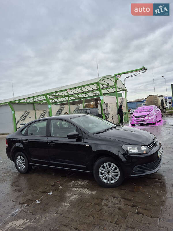 Седан Volkswagen Polo 2012 в Конотопе фото 5 Седан Volkswagen Polo 2012 в Конотопе