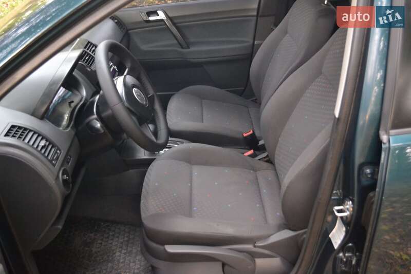 Хэтчбек Volkswagen Polo 2005 в Городище