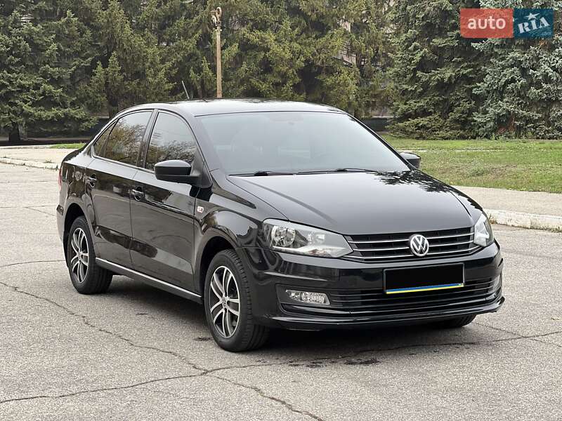 Volkswagen Polo 2016