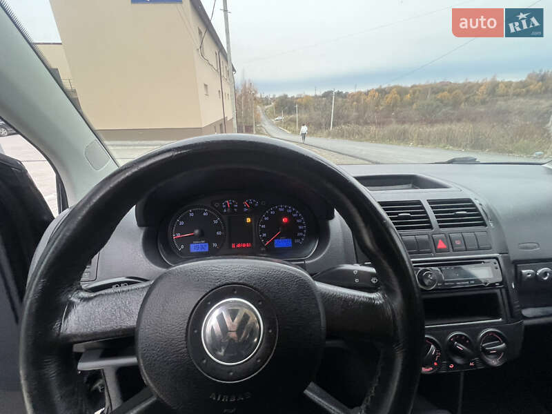 Хетчбек Volkswagen Polo 2006 в Тернополі