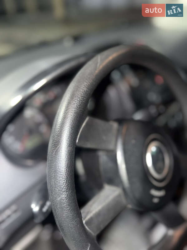 Хэтчбек Volkswagen Polo 2003 в Корсуне-Шевченковском фото 8 Хэтчбек Volkswagen Polo 2003 в Корсуне-Шевченковском