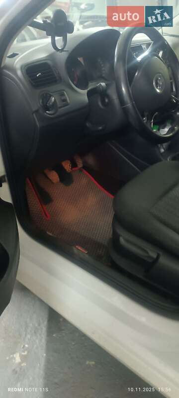 Хэтчбек Volkswagen Polo 2014 в Львове