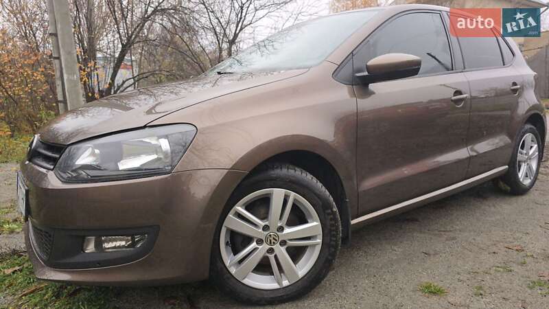 Хэтчбек Volkswagen Polo 2014 в Харькове