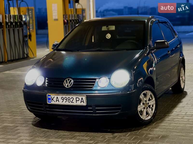 Хэтчбек Volkswagen Polo 2003 в Киеве