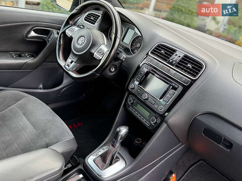 Хетчбек Volkswagen Polo 2011 в Стрию