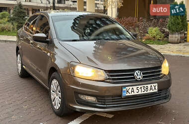 Седан Volkswagen Polo 2018 в Киеве