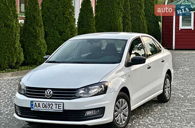 Седан Volkswagen Polo 2017 в Києві