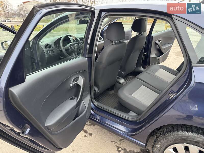 Седан Volkswagen Polo 2012 в Киеве фото 16 Седан Volkswagen Polo 2012 в Киеве