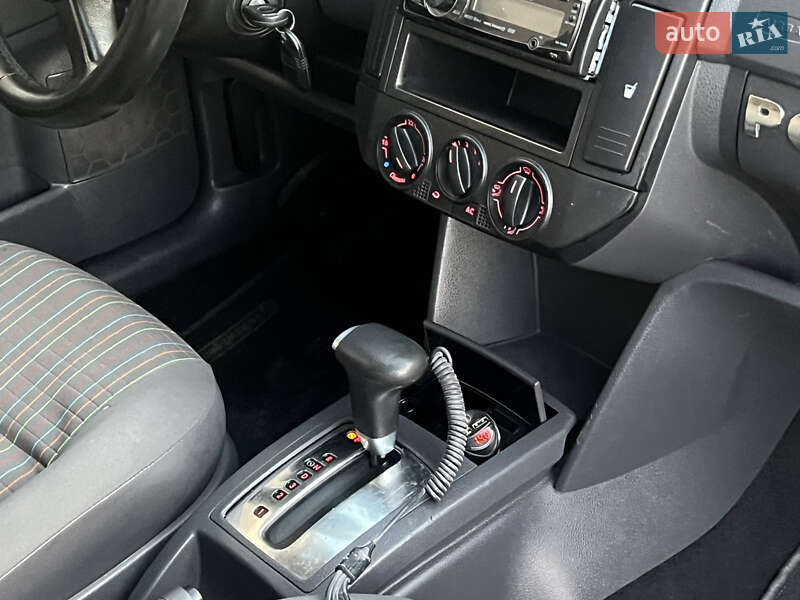 Хэтчбек Volkswagen Polo 2006 в Тернополе