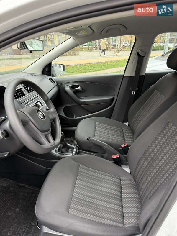 Седан Volkswagen Polo 2019 в Києві фото 6 Седан Volkswagen Polo 2019 в Києві
