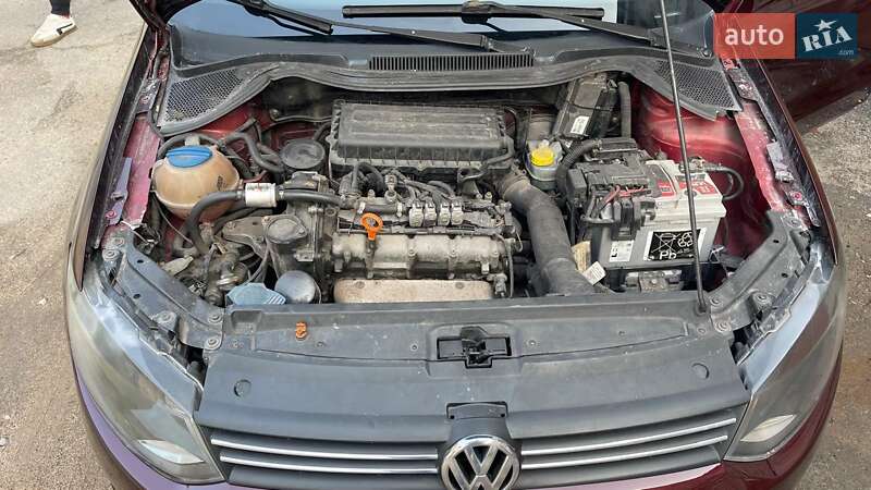 Седан Volkswagen Polo 2012 в Киеве