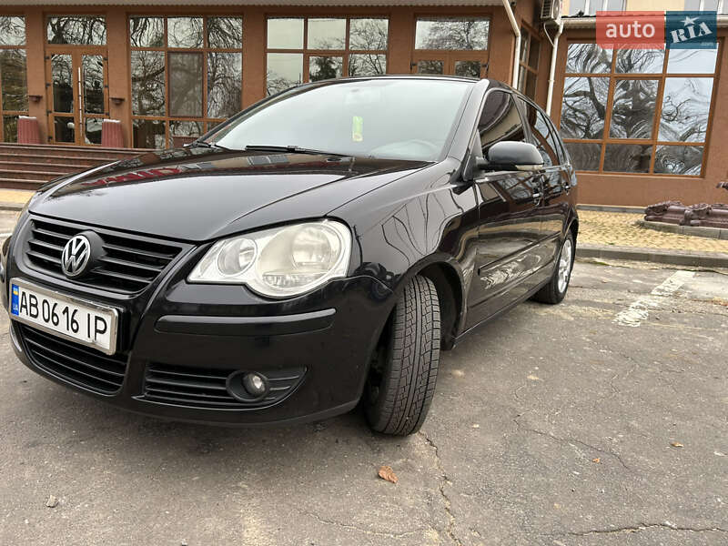 Хетчбек Volkswagen Polo 2005 в Вінниці