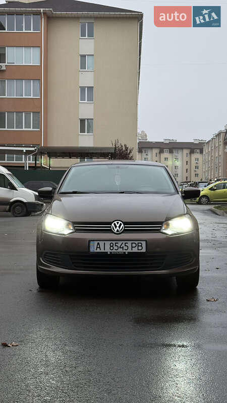 Седан Volkswagen Polo 2014 в Киеве