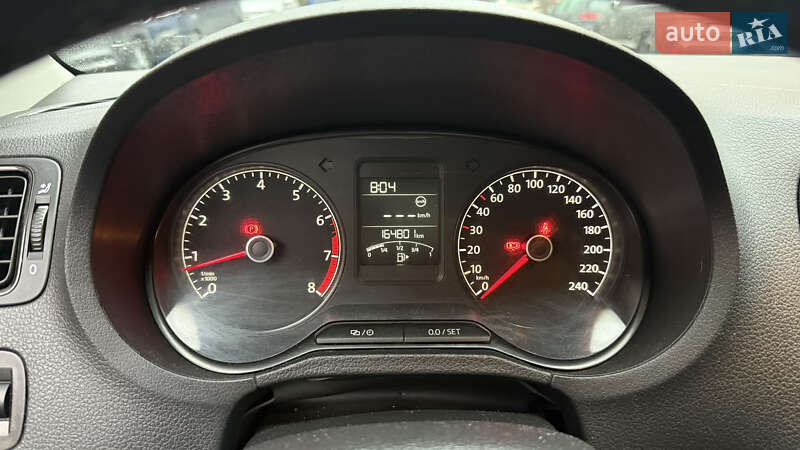 Седан Volkswagen Polo 2014 в Киеве