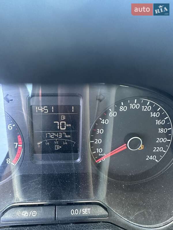 Седан Volkswagen Polo 2016 в Киеве