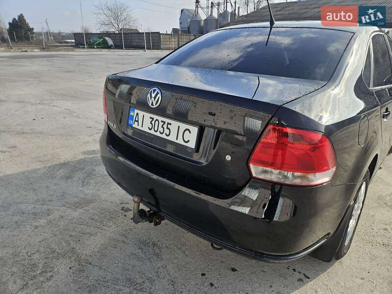 Седан Volkswagen Polo 2013 в Кагарлыке