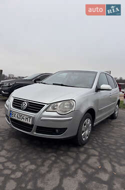 Хэтчбек Volkswagen Polo 2006 в Хмельницком