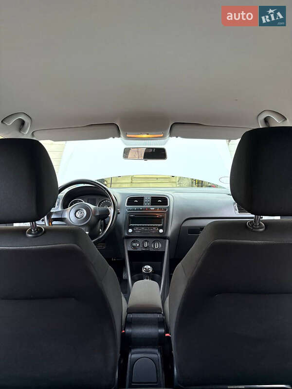 Хэтчбек Volkswagen Polo 2012 в Кривом Роге
