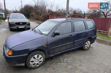 Седан Volkswagen Polo 1997 в Демидове