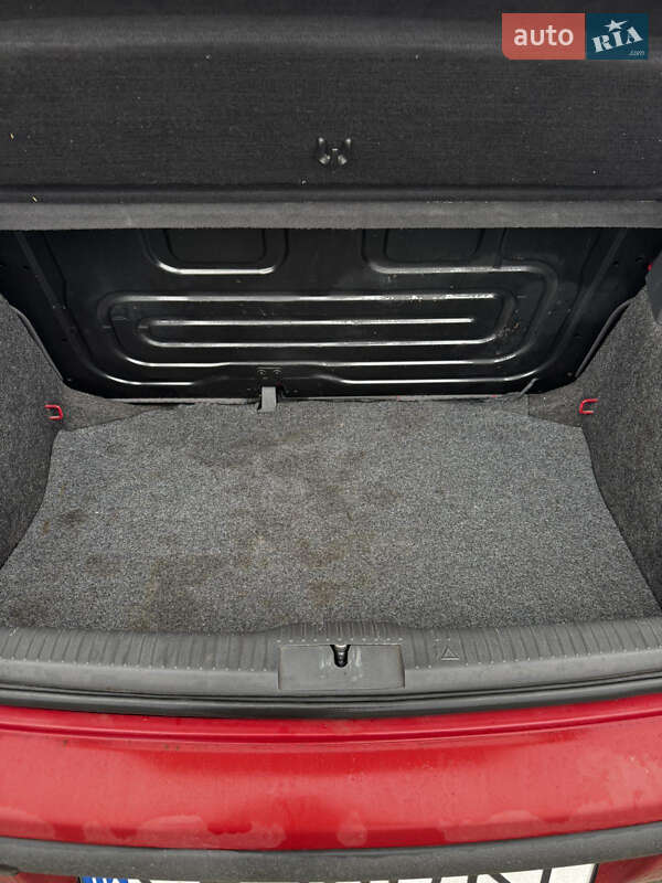 Хэтчбек Volkswagen Polo 2003 в Черкассах