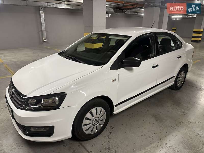 Седан Volkswagen Polo 2018 в Одессе