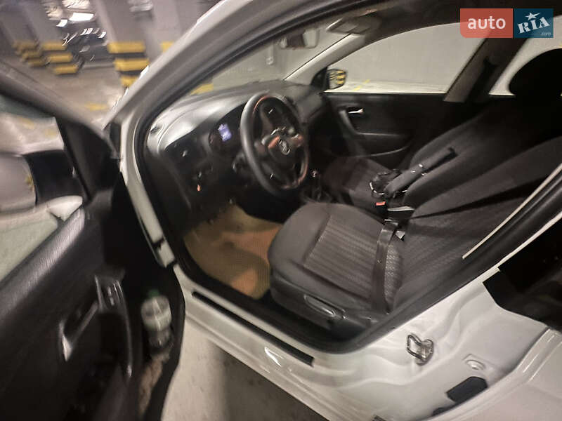 Седан Volkswagen Polo 2018 в Одессе