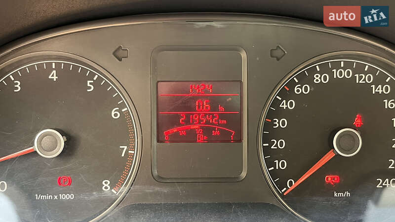 Седан Volkswagen Polo 2013 в Обухове