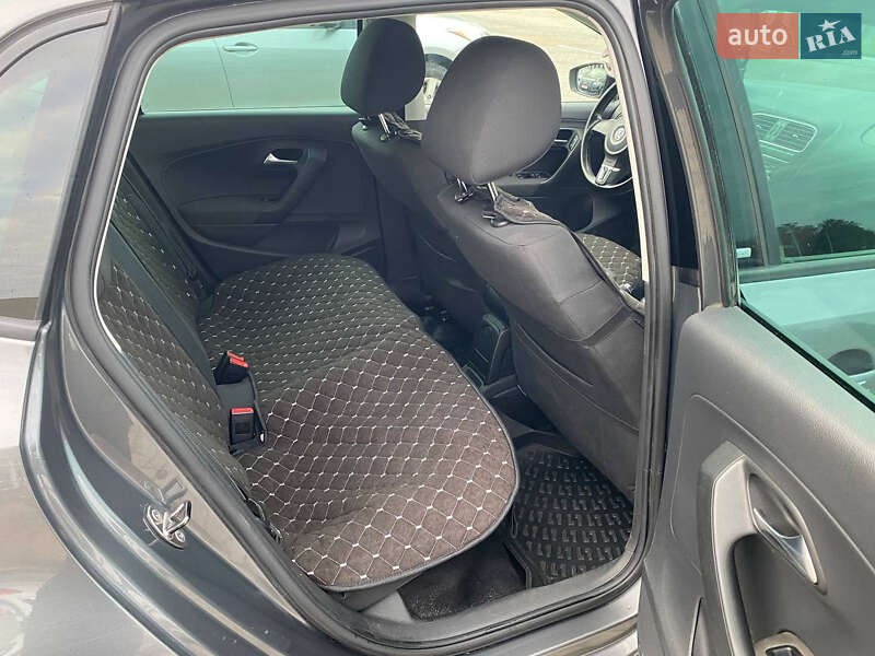 Хэтчбек Volkswagen Polo 2011 в Житомире