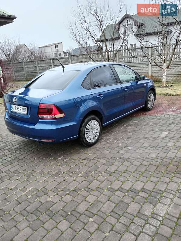 Седан Volkswagen Polo 2018 в Киеве