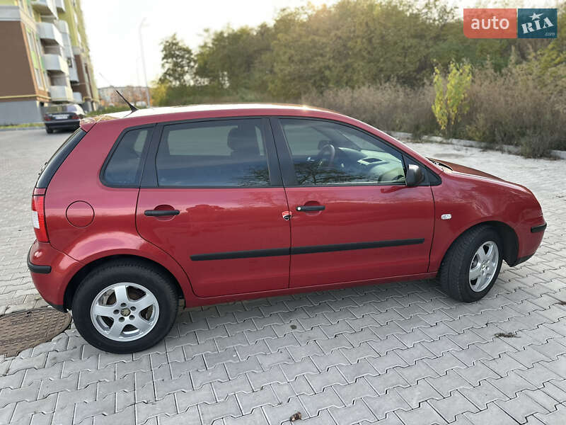 Хэтчбек Volkswagen Polo 2003 в Полтаве