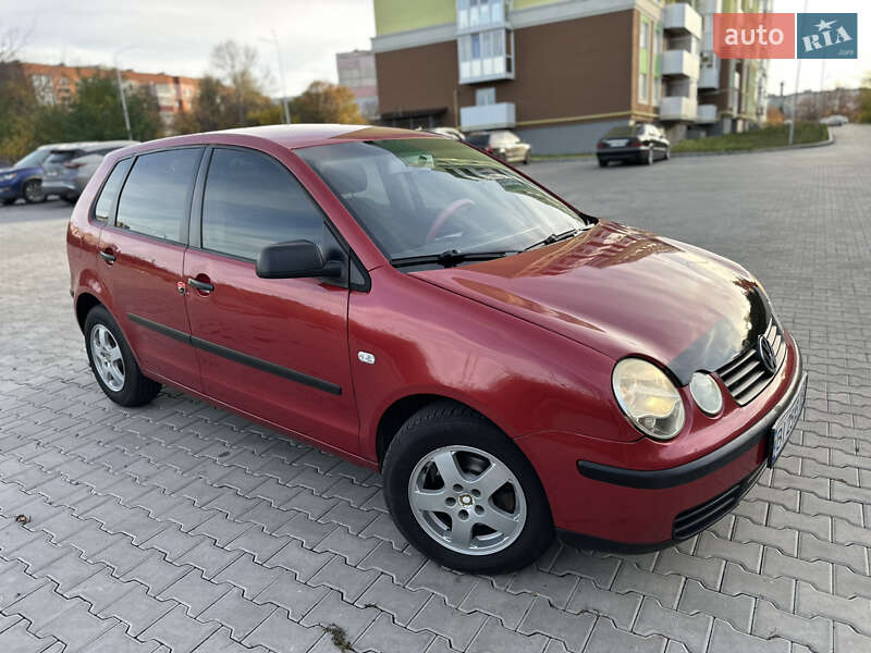 Хэтчбек Volkswagen Polo 2003 в Полтаве