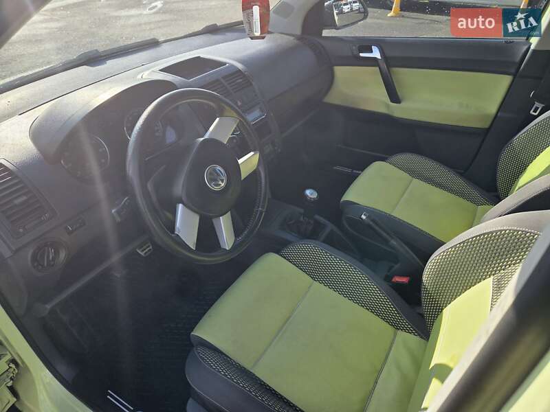 Хэтчбек Volkswagen Polo 2008 в Киеве