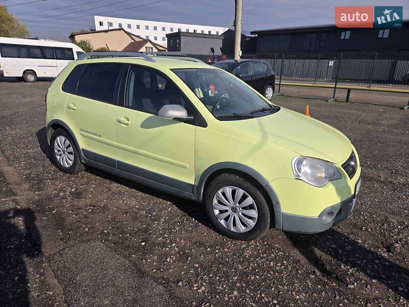 Хэтчбек Volkswagen Polo 2008 в Киеве