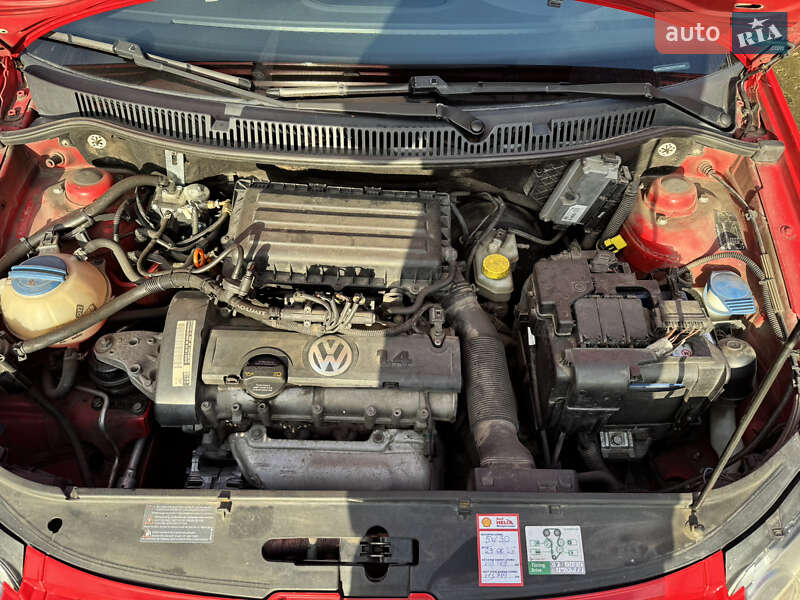 Хэтчбек Volkswagen Polo 2008 в Сумах