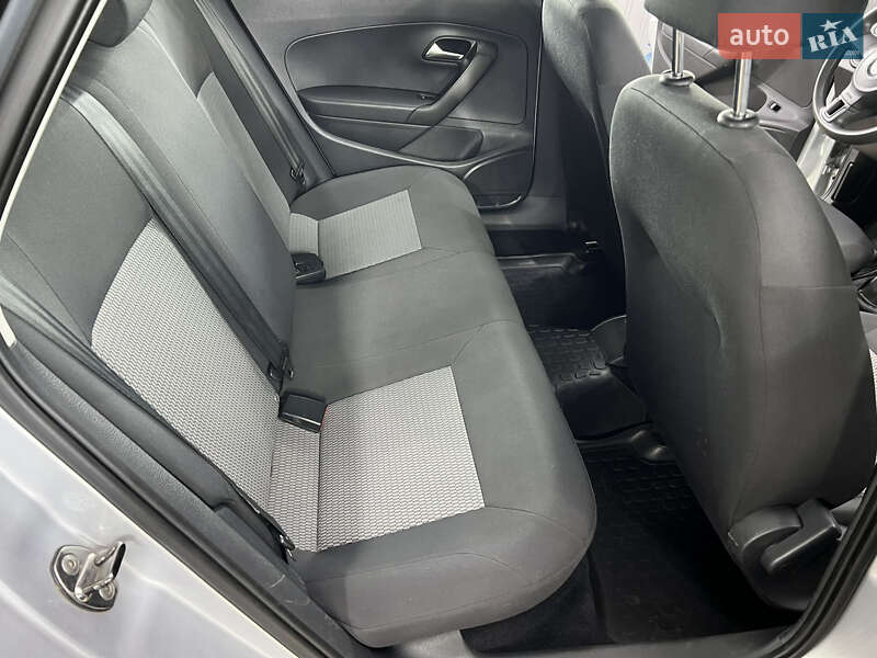 Седан Volkswagen Polo 2011 в Чернигове фото 13 Седан Volkswagen Polo 2011 в Чернигове