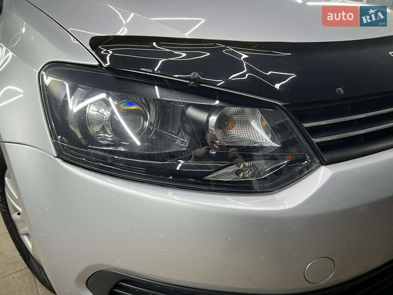 Седан Volkswagen Polo 2011 в Чернигове фото 16 Седан Volkswagen Polo 2011 в Чернигове