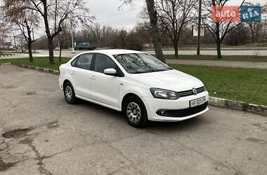 Седан Volkswagen Polo 2013 в Запоріжжі
