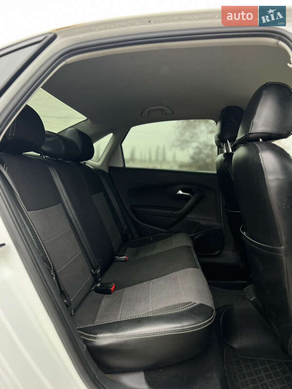 Седан Volkswagen Polo 2016 в Николаеве фото 23 Седан Volkswagen Polo 2016 в Николаеве