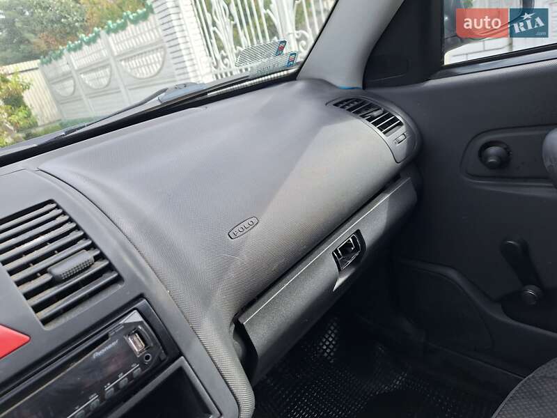 Хэтчбек Volkswagen Polo 2001 в Черновцах фото 34 Хэтчбек Volkswagen Polo 2001 в Черновцах
