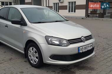 Седан Volkswagen Polo 2011 в Могилев-Подольске