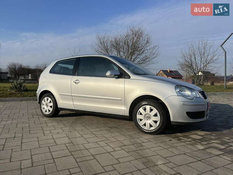 Хэтчбек Volkswagen Polo 2008 в Здолбунове