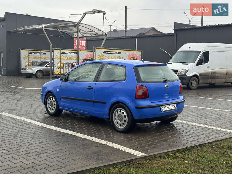 Хэтчбек Volkswagen Polo 2004 в Черновцах