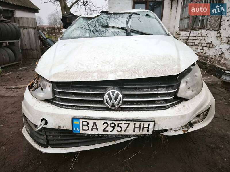 Седан Volkswagen Polo 2017 в Полтаве